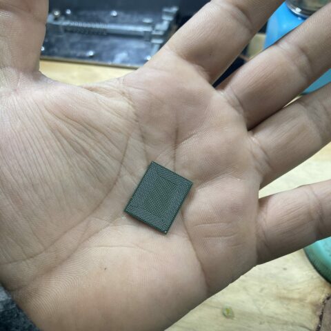 Reballing chip core M